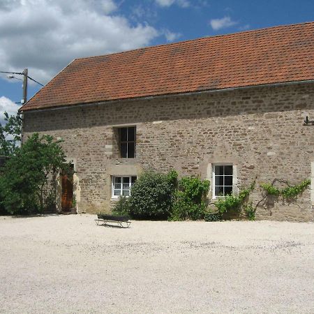 Gite Le Village Normier Bagian luar foto