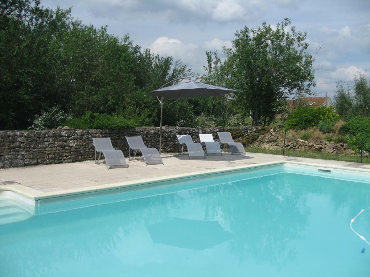 Gite Le Village Normier Bagian luar foto